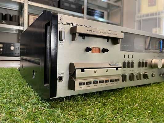 Mitsubishi DT-40 casety deck  (Made in Japan)