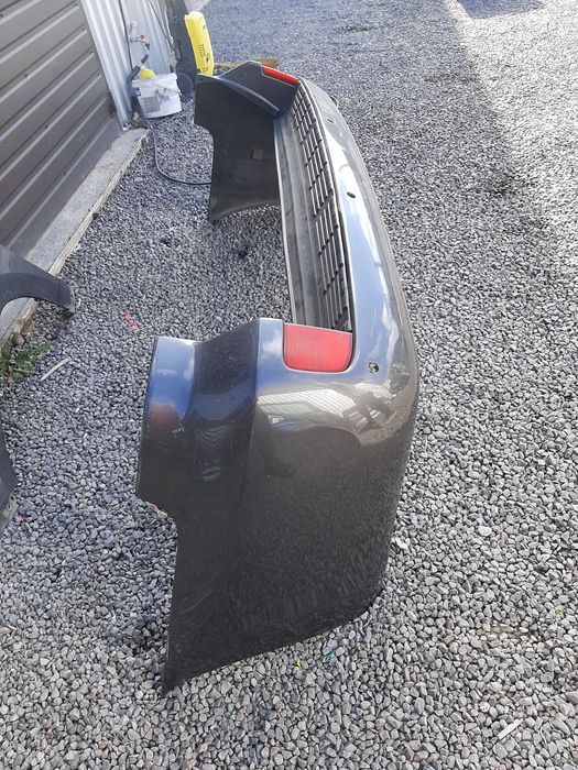 Задній бампер Land cruiser 200