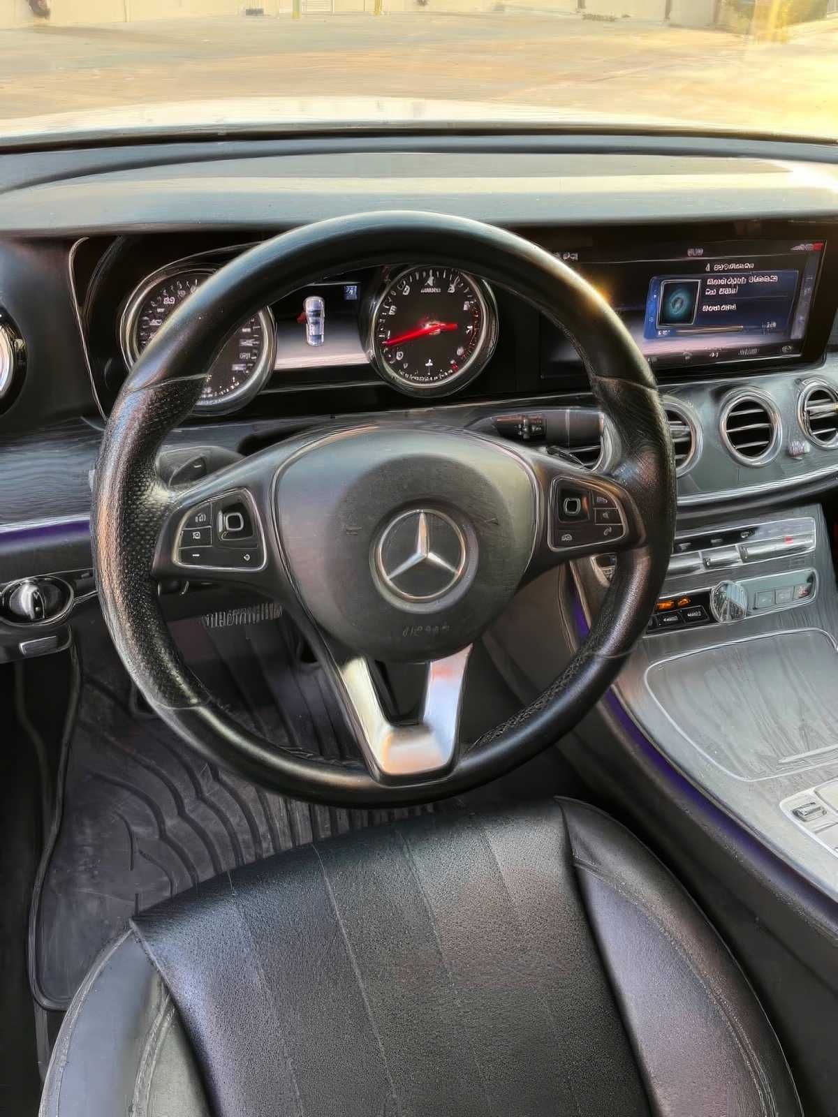 2018 Mercedes-Benz E-Class E 300