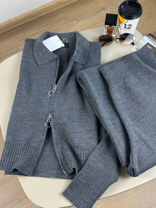 Трикотажний костюм