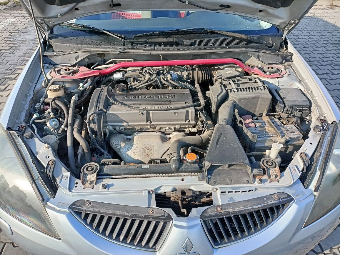 Sprzedam samochód Mitsubishi Lancer combi 2004