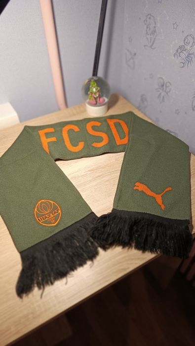 Шарф Шахтар, новий.