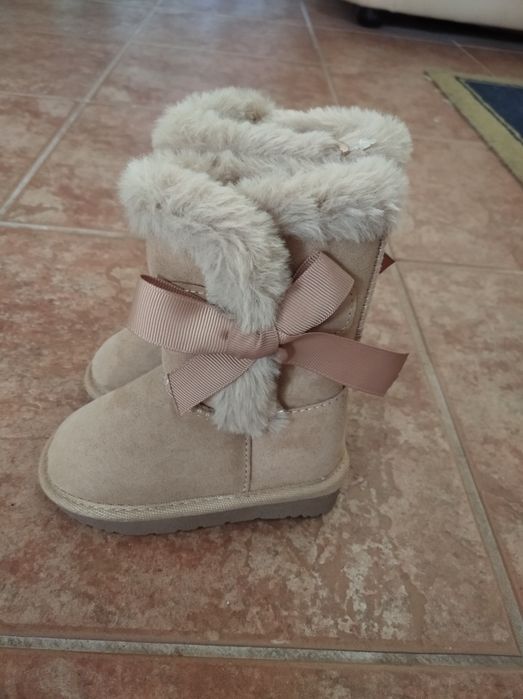 Botas novas da Zippy tamanho 19