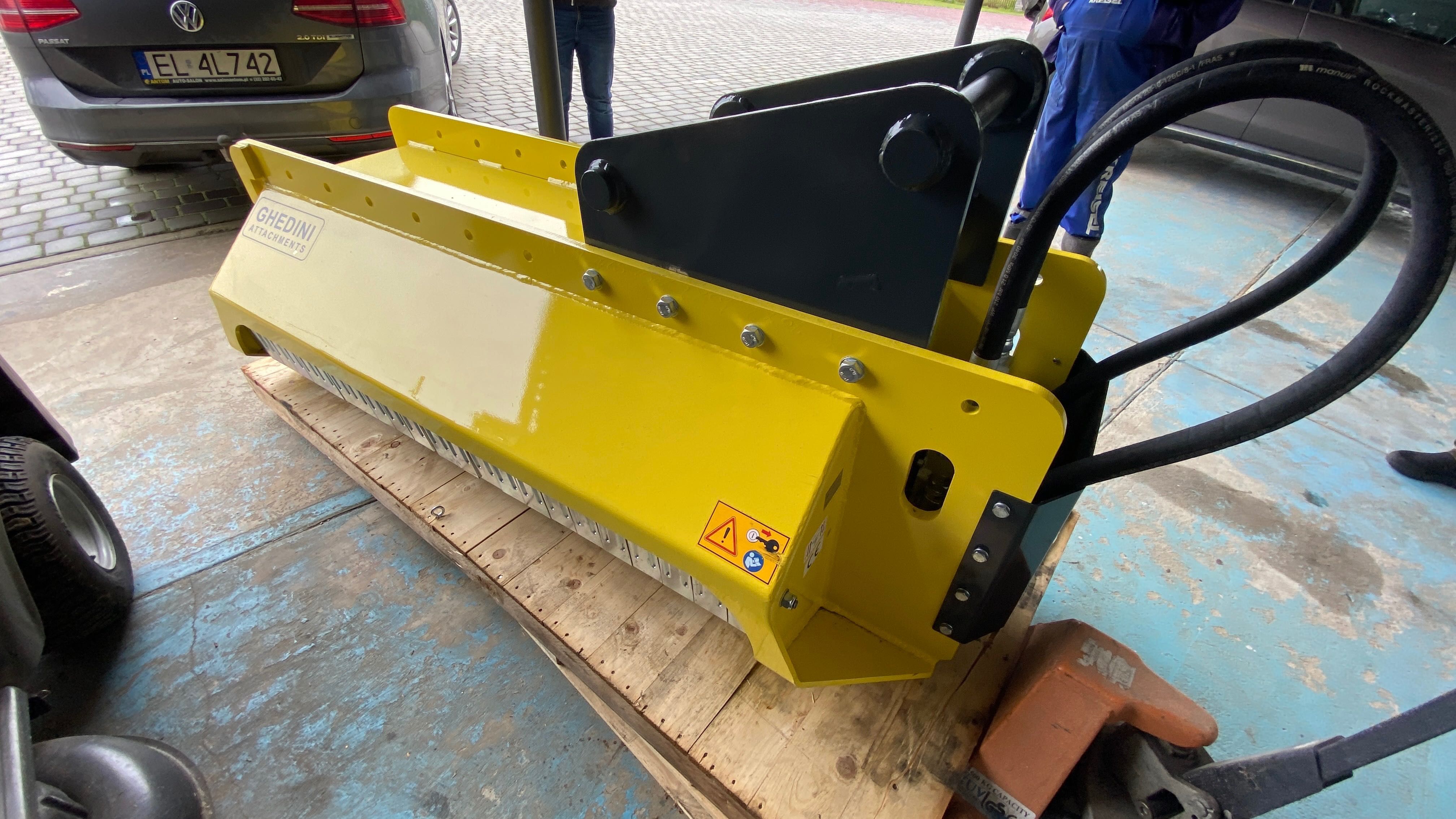 Mulczer hydrauliczny do koparki, koparko ładowarki, ładowarki GHEDINI