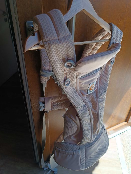 Marsúpio ergobaby 360 rosa bebé