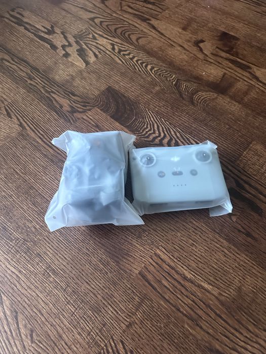 Dji mini 5 pro fly more combo (dji RC-N3)