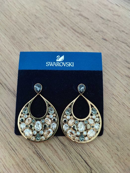 Brincos Swarovski novos com etiqueta