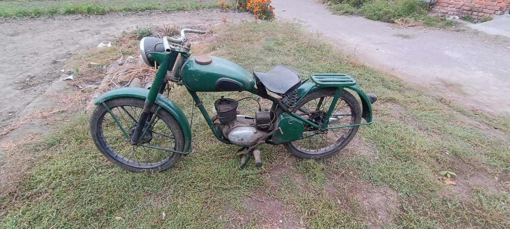 ретро мото К 125М на ходу