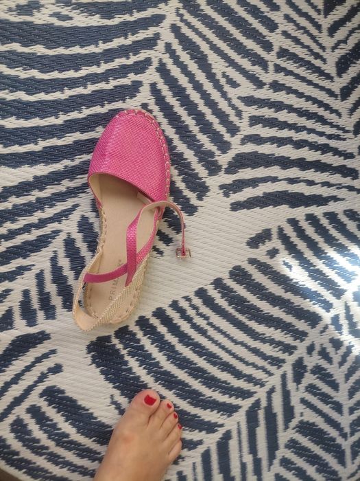 Sandalias novas numero 39