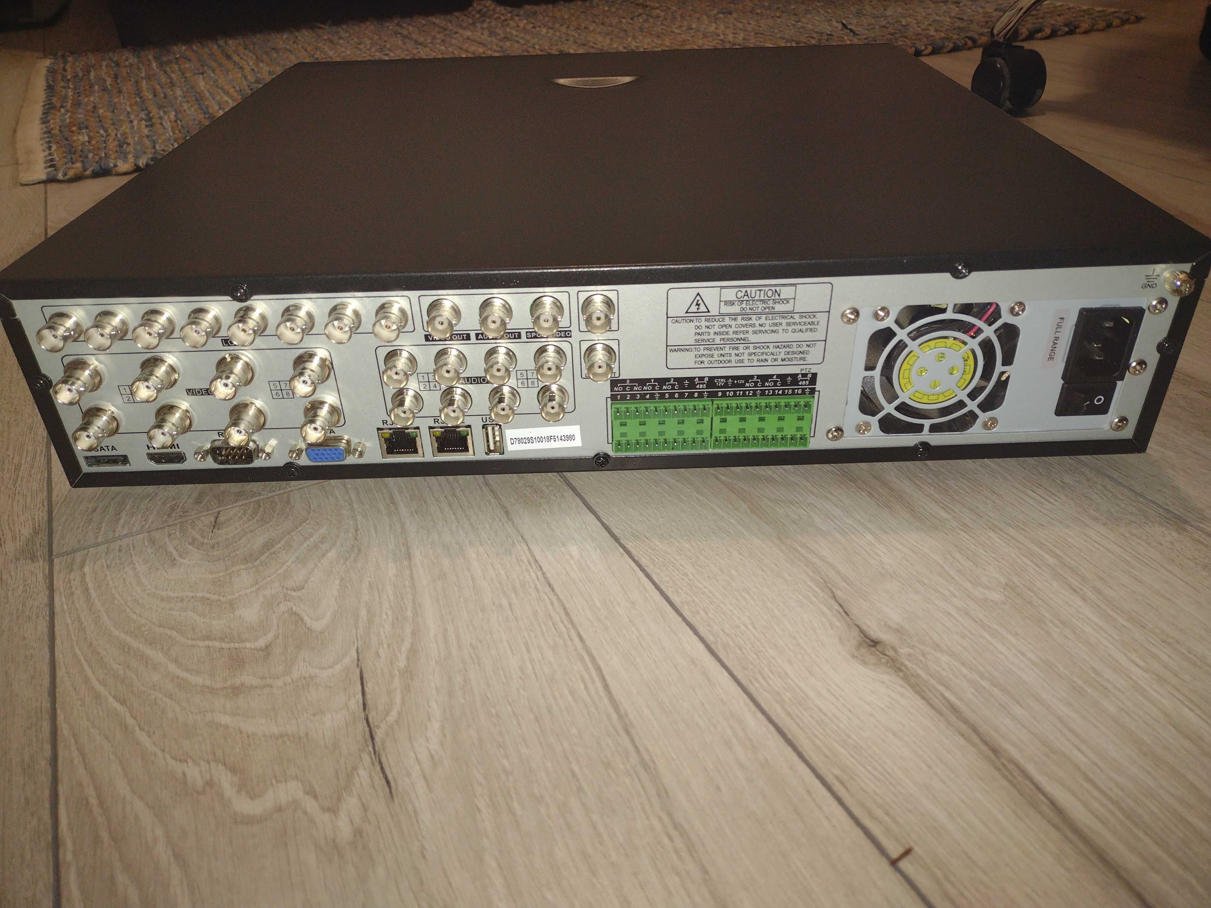 HD-SDI Видеорегистратор
Atis HDVR-9208S