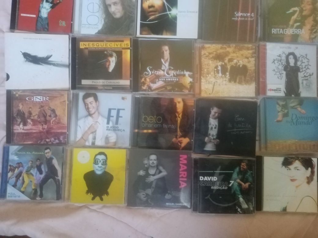 35 cds de artistas portugueses pop