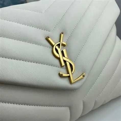 Жіноча сумочка YSL Saint Laurent Medium Loulou