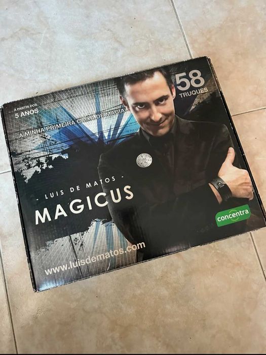 Jogo de magia de Luís de Matos  Magicus