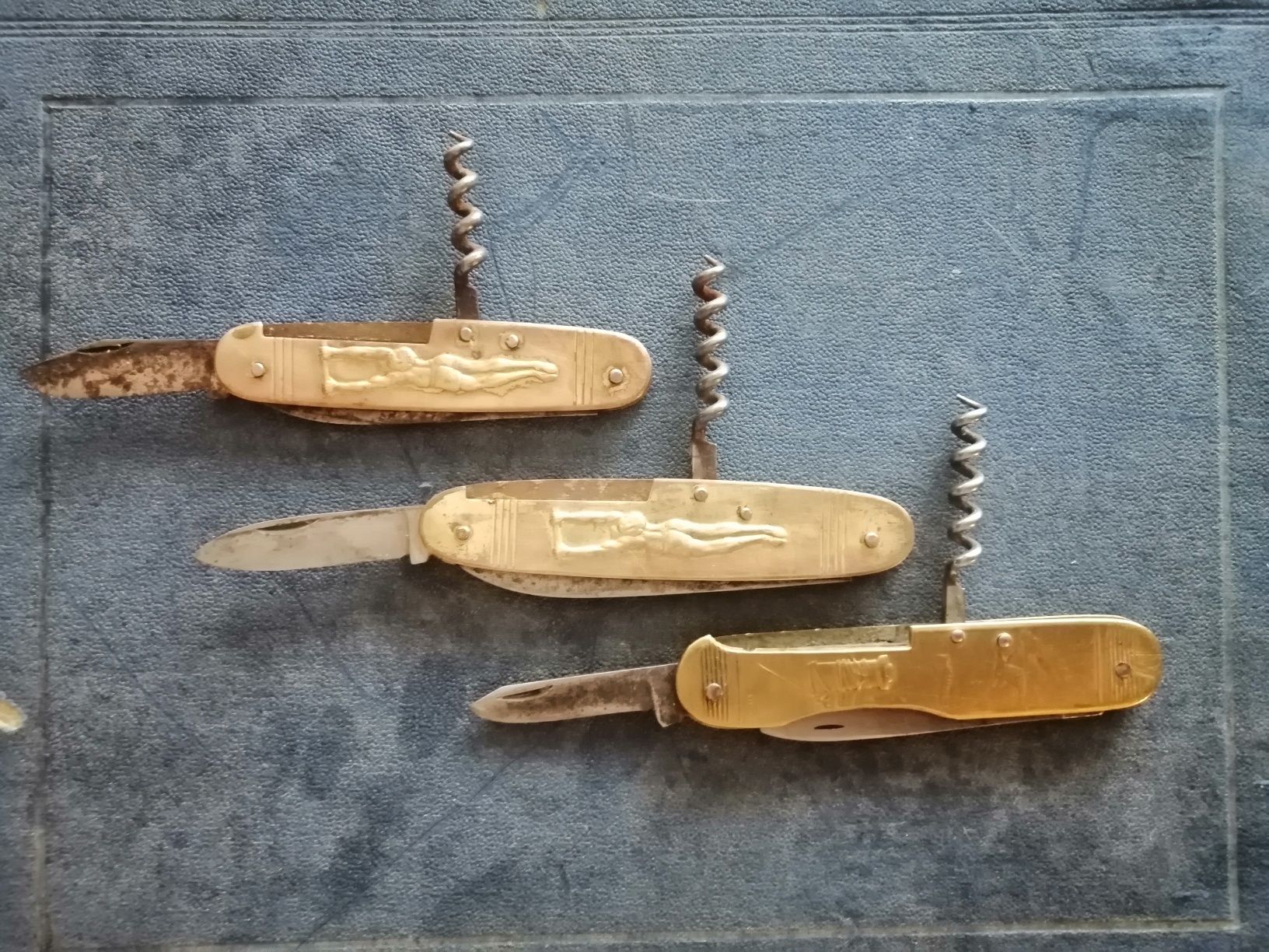 Canivetes franceses antigos em latão