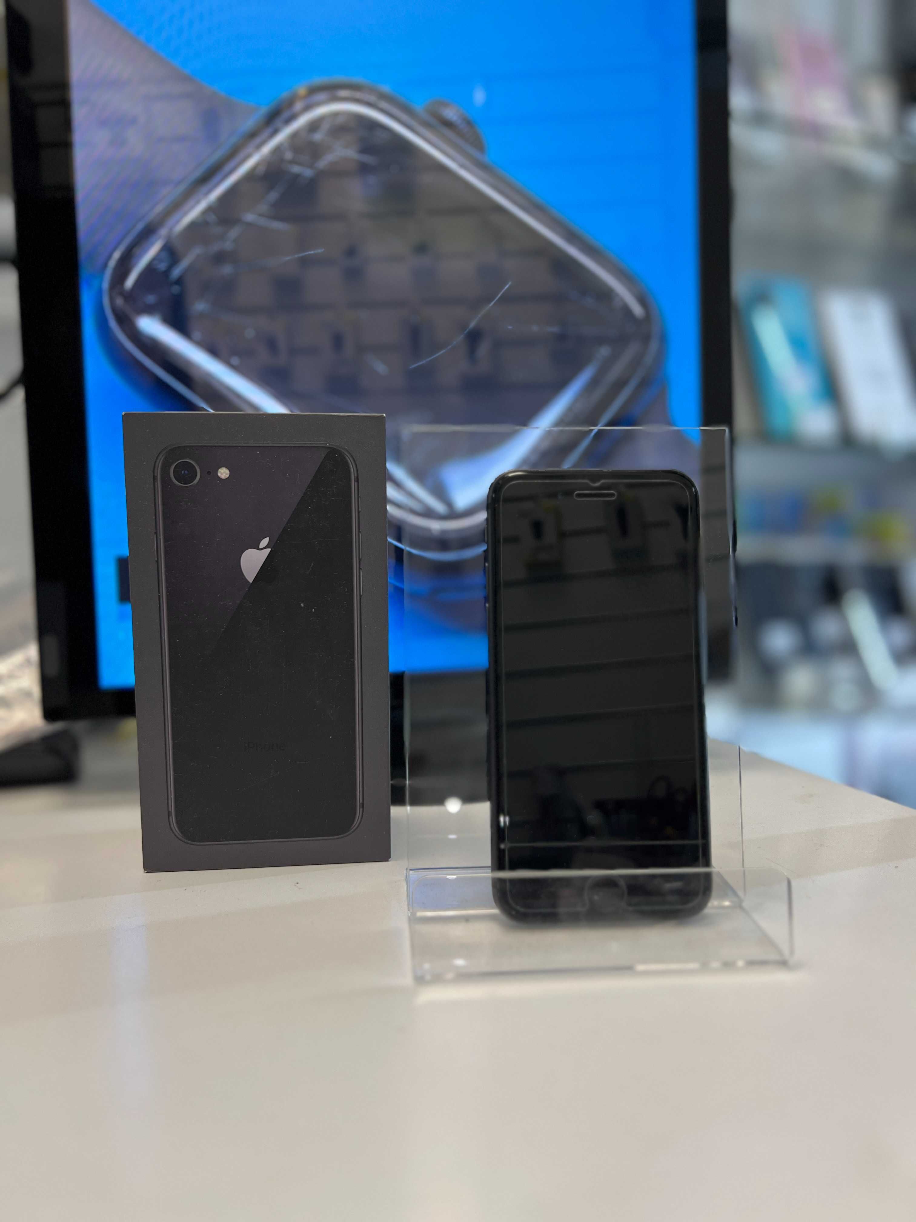 Apple iPhone 8 256GB Czarny / Black bat. 85% gw. 3 msc