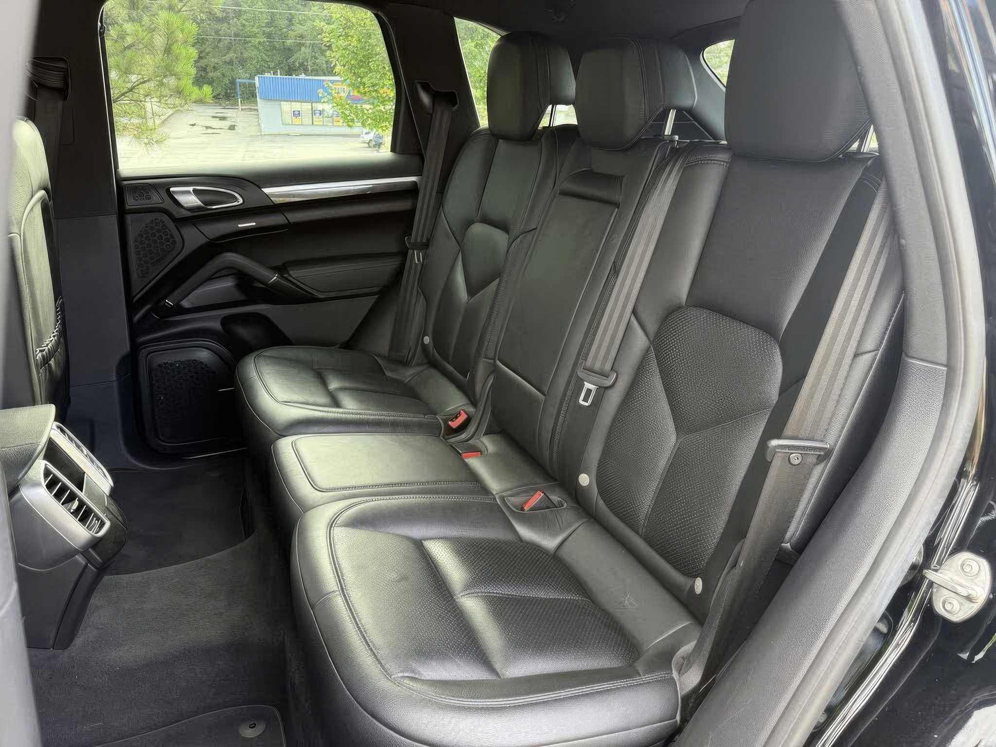 2017 Porsche Cayenne AWD