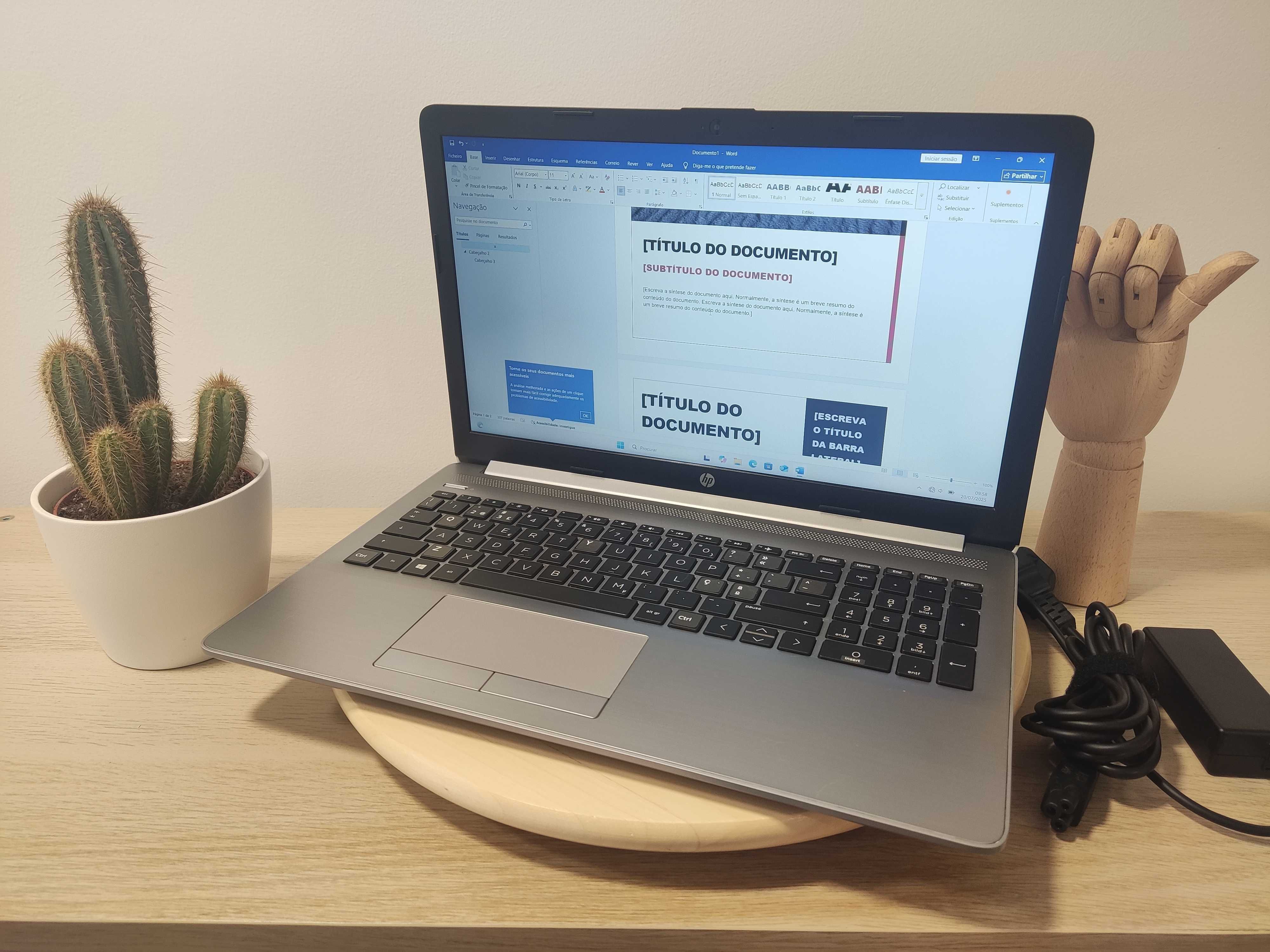 PORTÁTIL TRABALHO | HP 15.6" | 8GB RAM | 250GB SSD | Bateria 3H