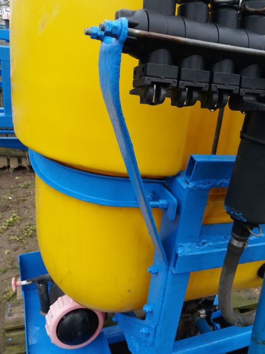 Оприскувач 400 літрів