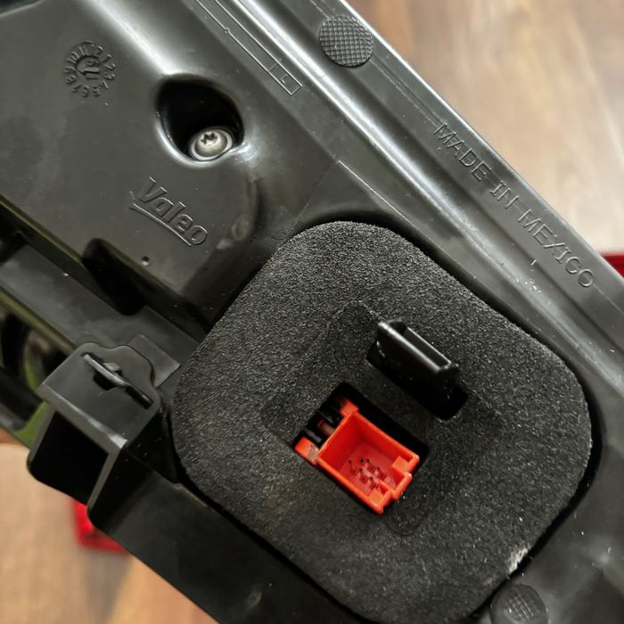 Європа задні ліхтарі Audi q5 80A 2016-2020 matrix задние фонари европа