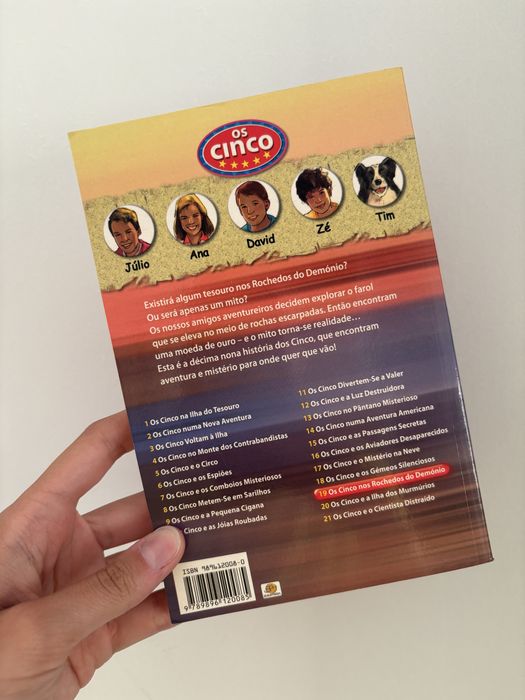 Livro “Os Cinco nos Rochedos do Demónio”