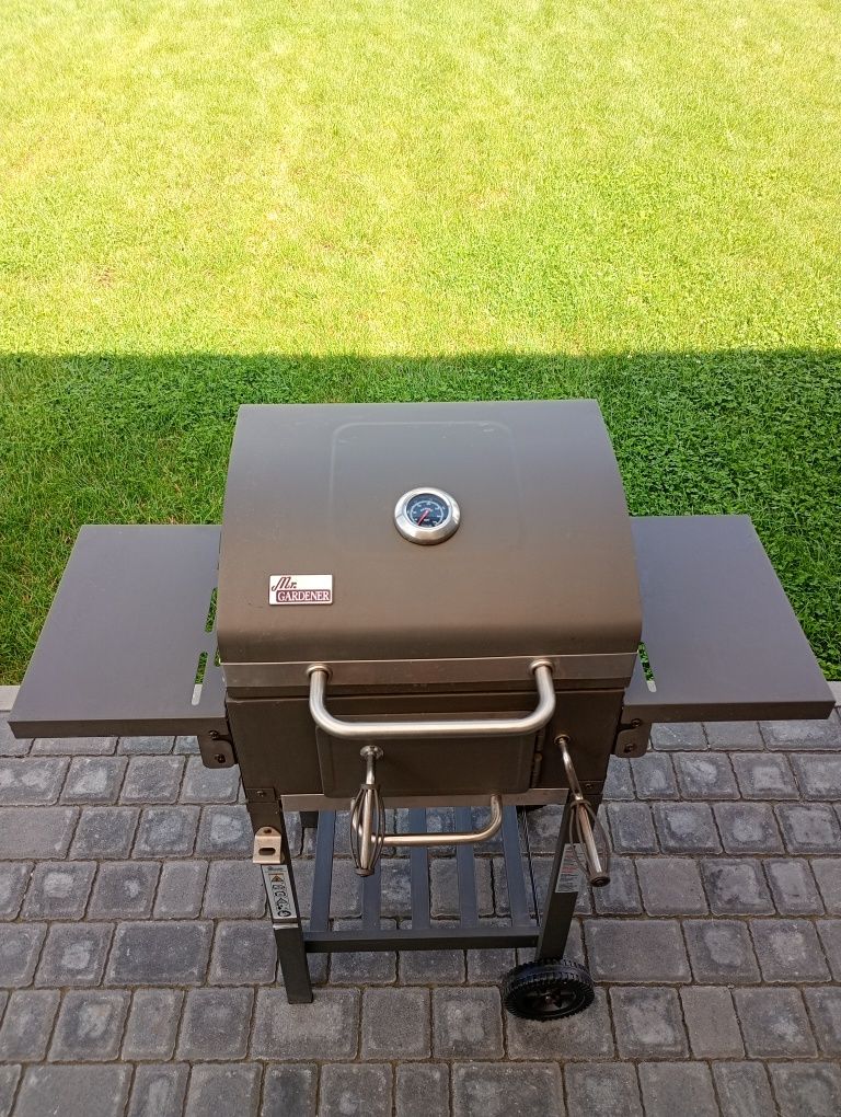 Grill ogrodowy węglowy termometr
