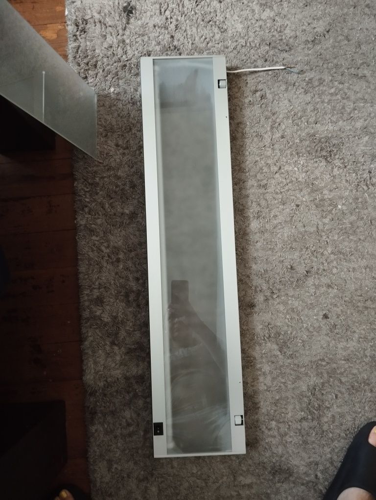 Lampa wisząca podszawkowa lampa na listwie