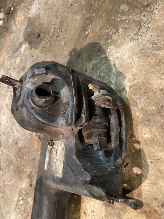 Бачек омывателя Opel Zafira b