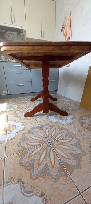 Продам кухонний стіл