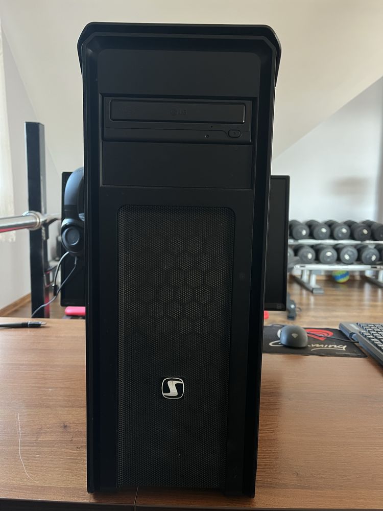 Sprzedam komputer do gier + monitor i akcesoria