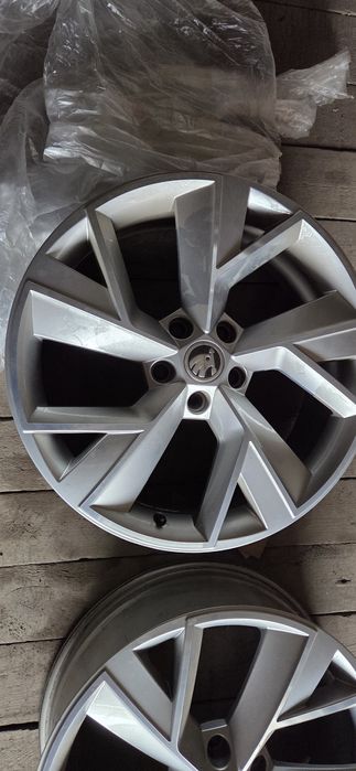 Диски Шкода Кодиак Спорт 5 112 R19