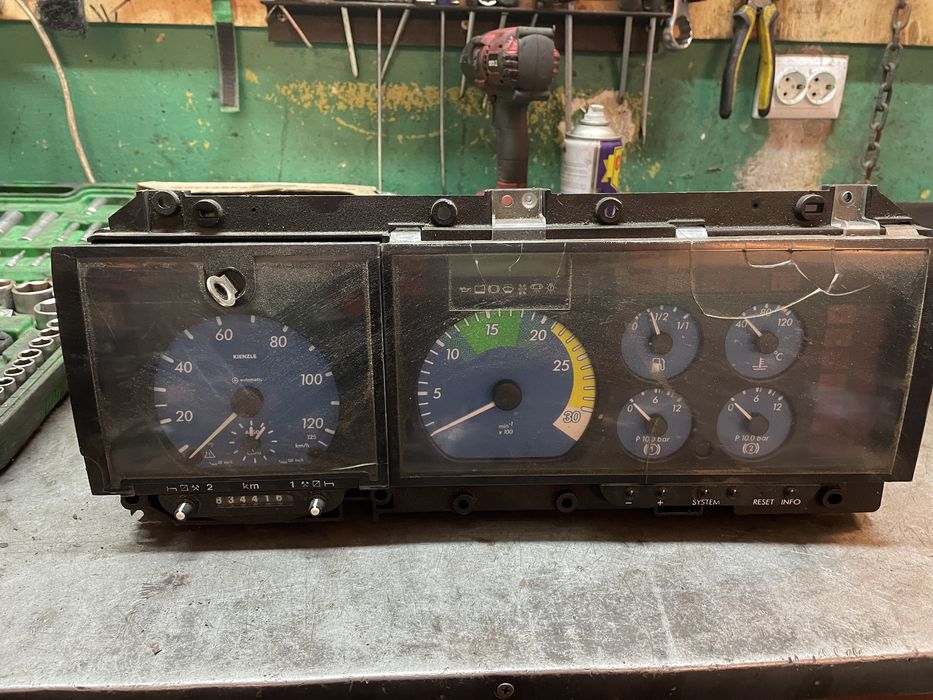 Тахограф щиток приборів mercedes atego man l2000 le tgl розборка
