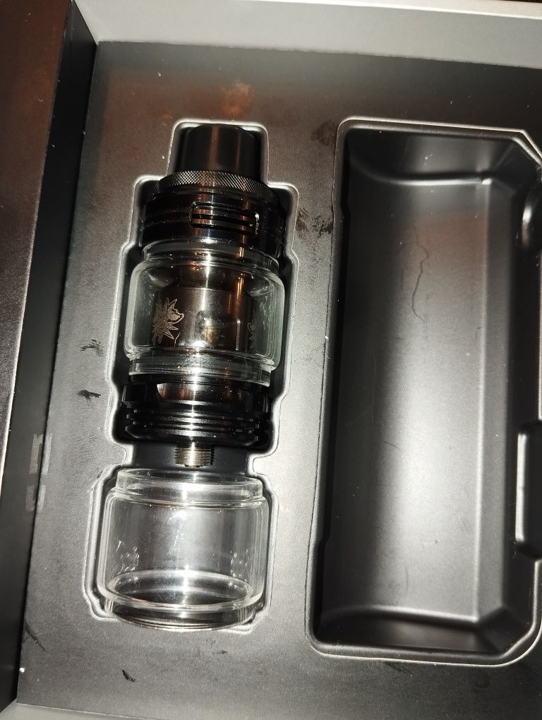 Uforce-l Tank 5.5ml pojemności nówka