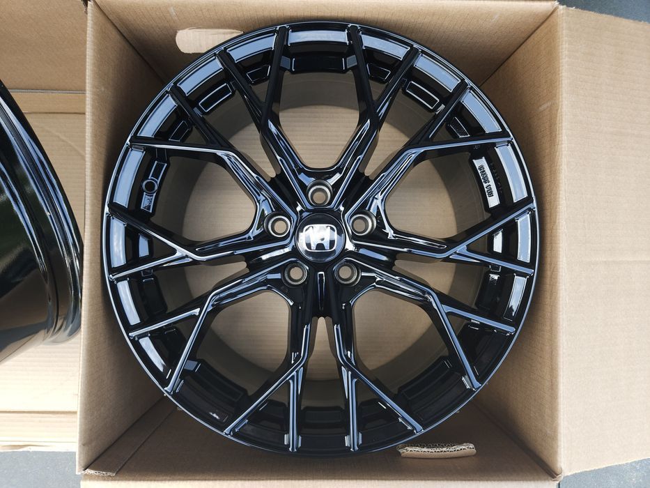 Honda 18 " Nowe Felgi 5x114,3 Civic CR-V Accord HR-V FR-V Czarne