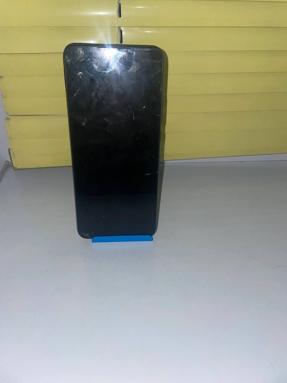 Poco C40 под замену экрана