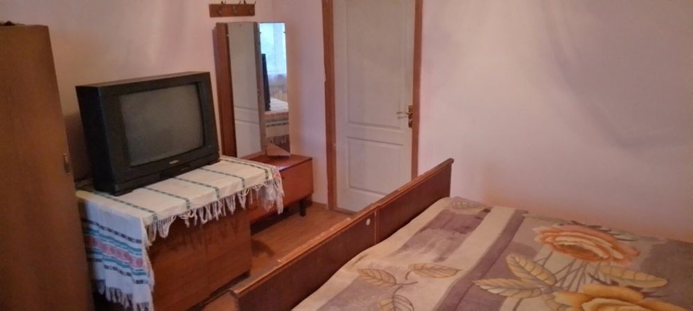 Здаються кімнати в приватному будинку на Лезнєво