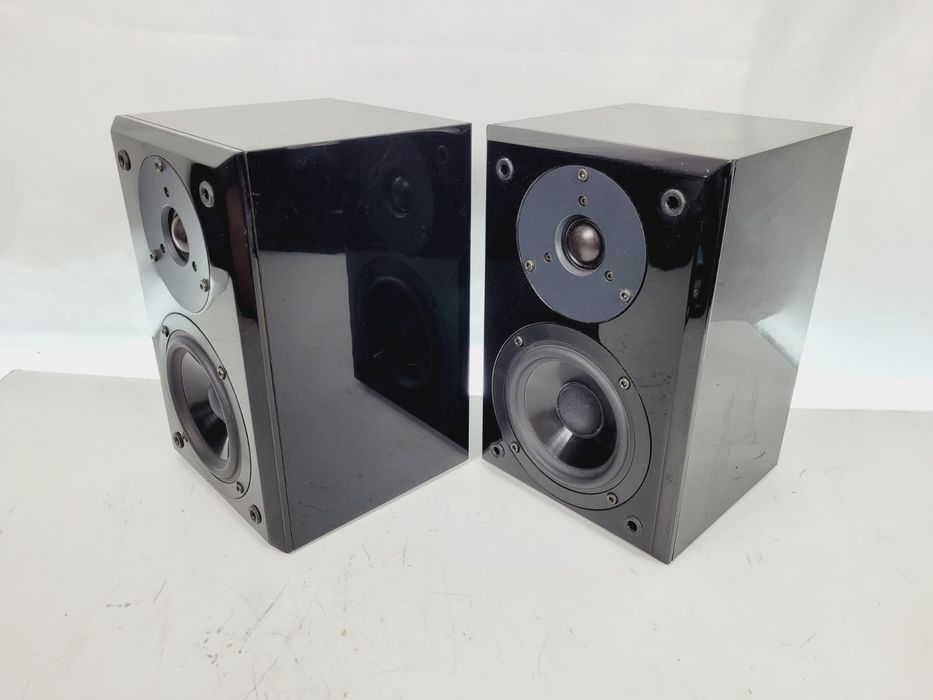 Yamaha NX E 300 kolumny 40/110W 6ohm monitory piano black