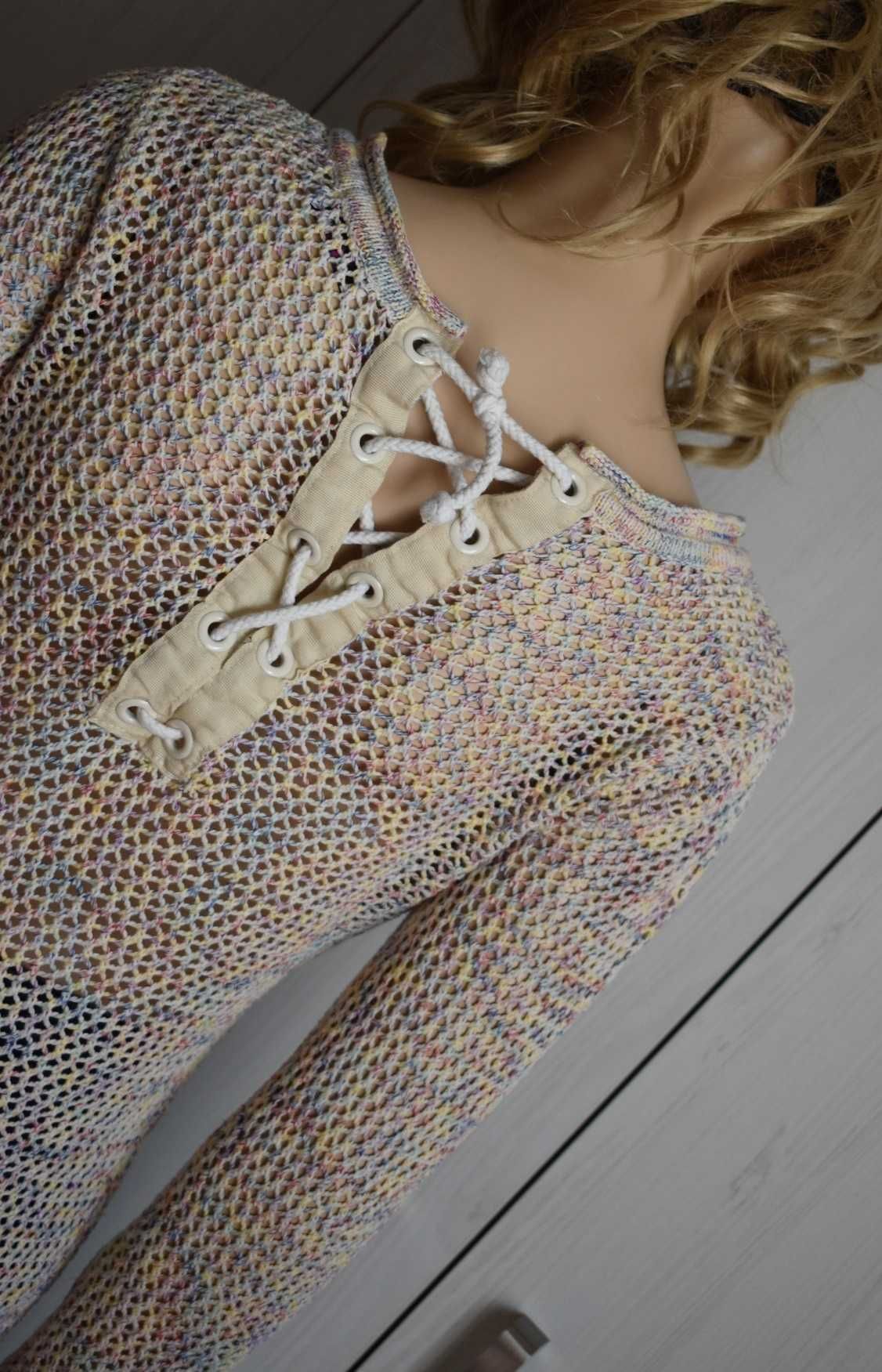 Sweter S M 36 kolorowy szydełkowany cienki sweterek na szydełku bluzka