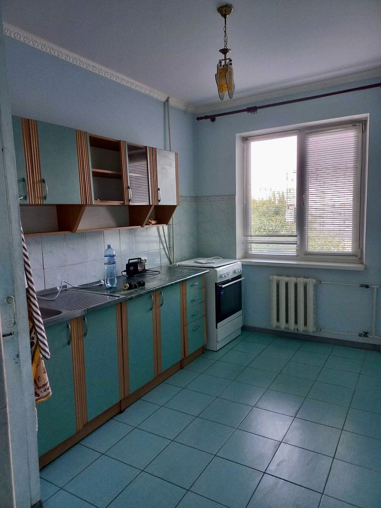 ПРОДАМ 2 кімнатну квартиру на ЛЕВАНЕВСЬКОГО
