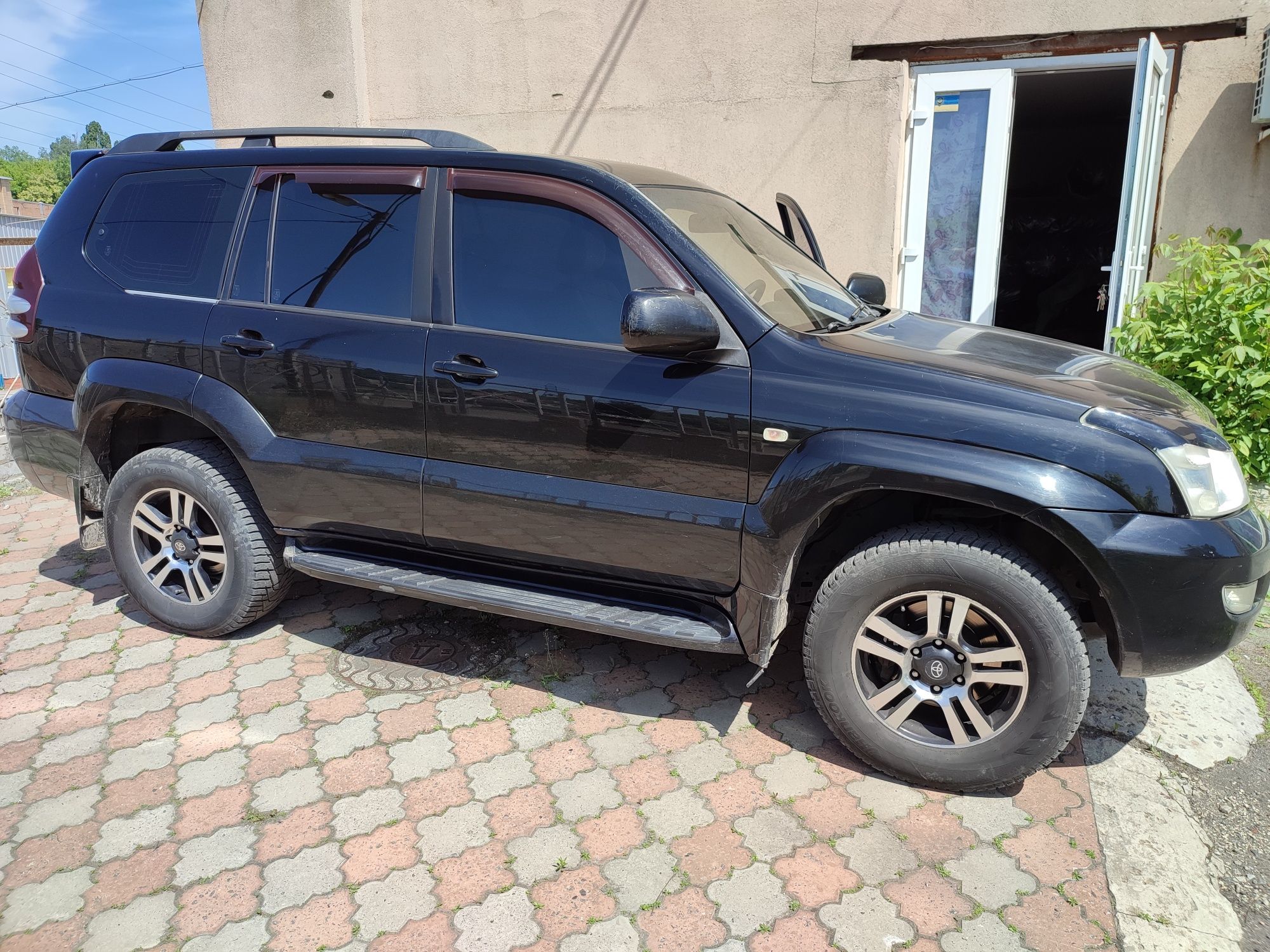 Продам  Toyota Prado 2005г.