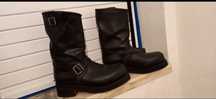 Botas de couro /mota