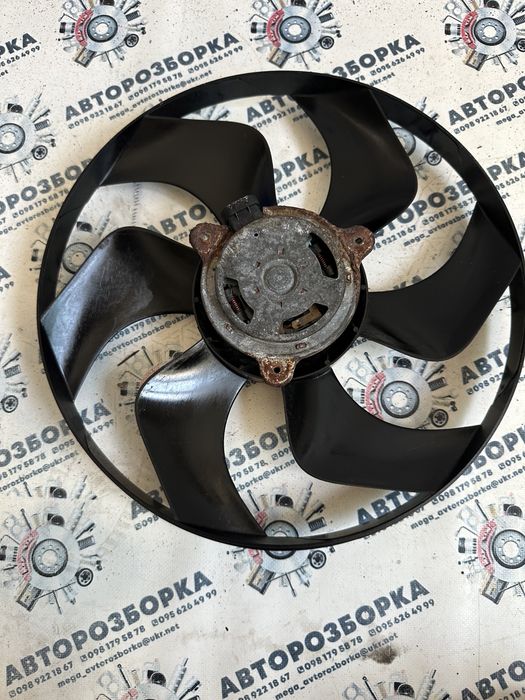 Вентилятор радіатора охолодженя Renault Trafic 2 Opel Vivaro 2/01-14