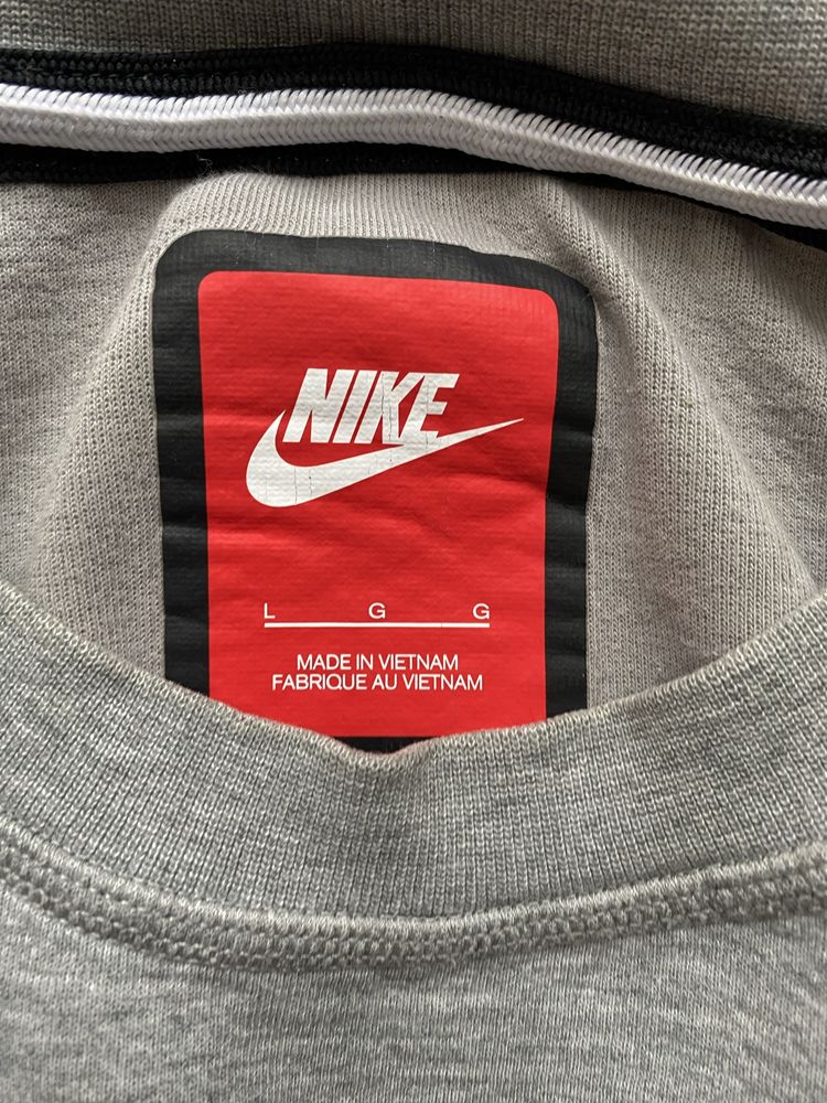 Nike tech fleece 2020
