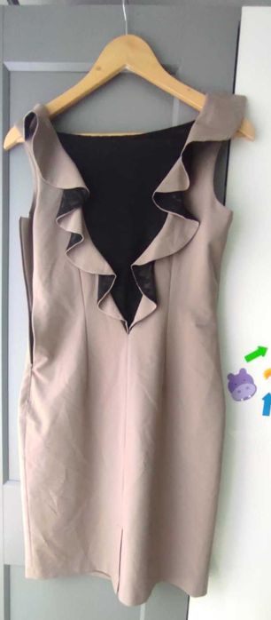 Piękna elegancka sukienka r. 36 / s