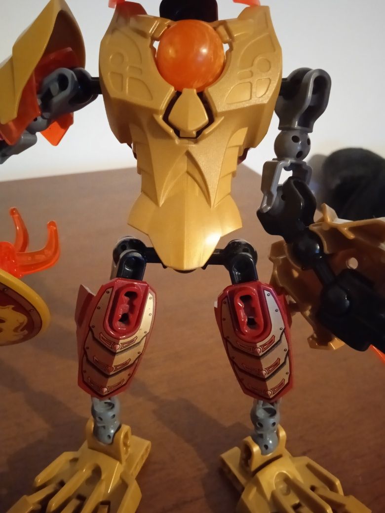 Bionicle lego robot