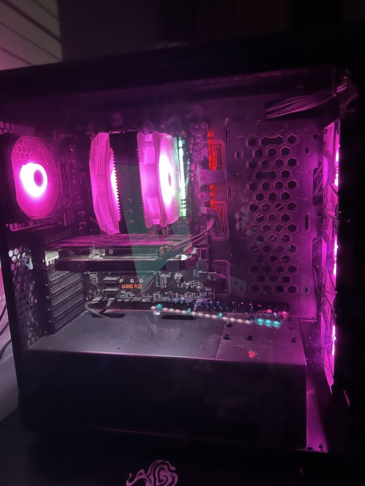 Komputer RTX 2060/i7-9700K/16GB RAM/500GB SSD/WIN 10