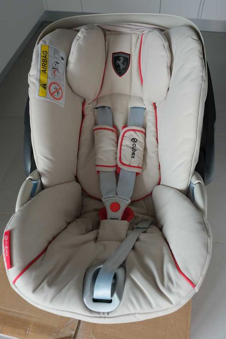 Cadeira Auto Cybex Cloud Z I-Size - Edição Ferrari