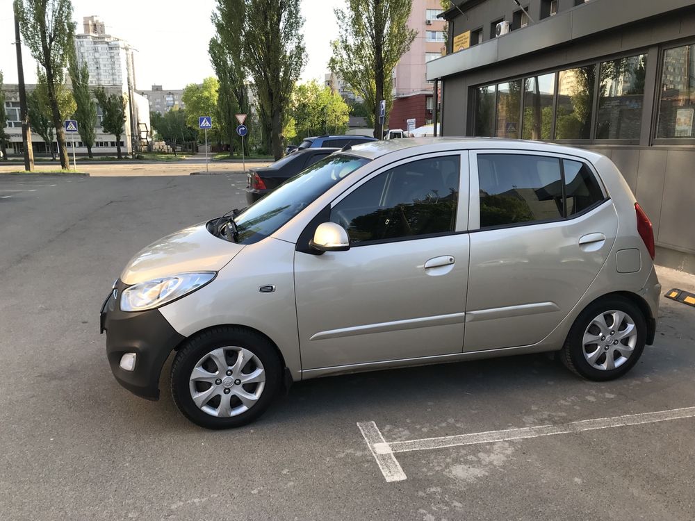 Hyundai i10 2013 рік