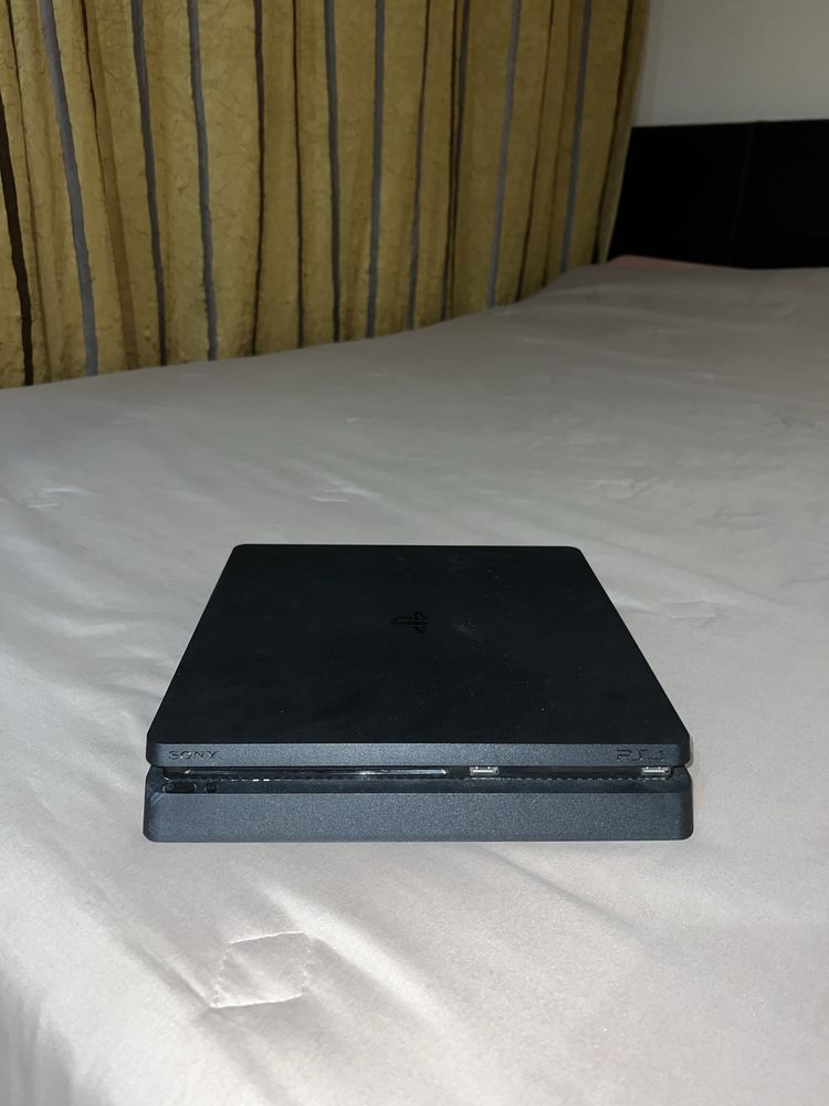 Ps4 uasada com cabos
