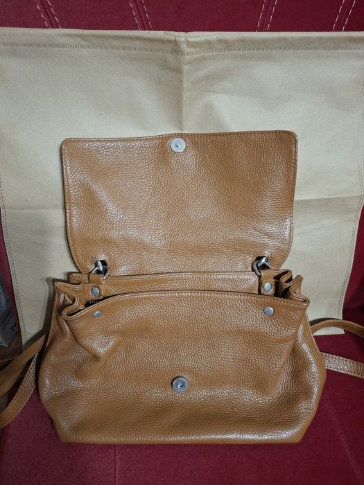 Torebkę damską LOCCATI w idealnym stanie sprzedam.