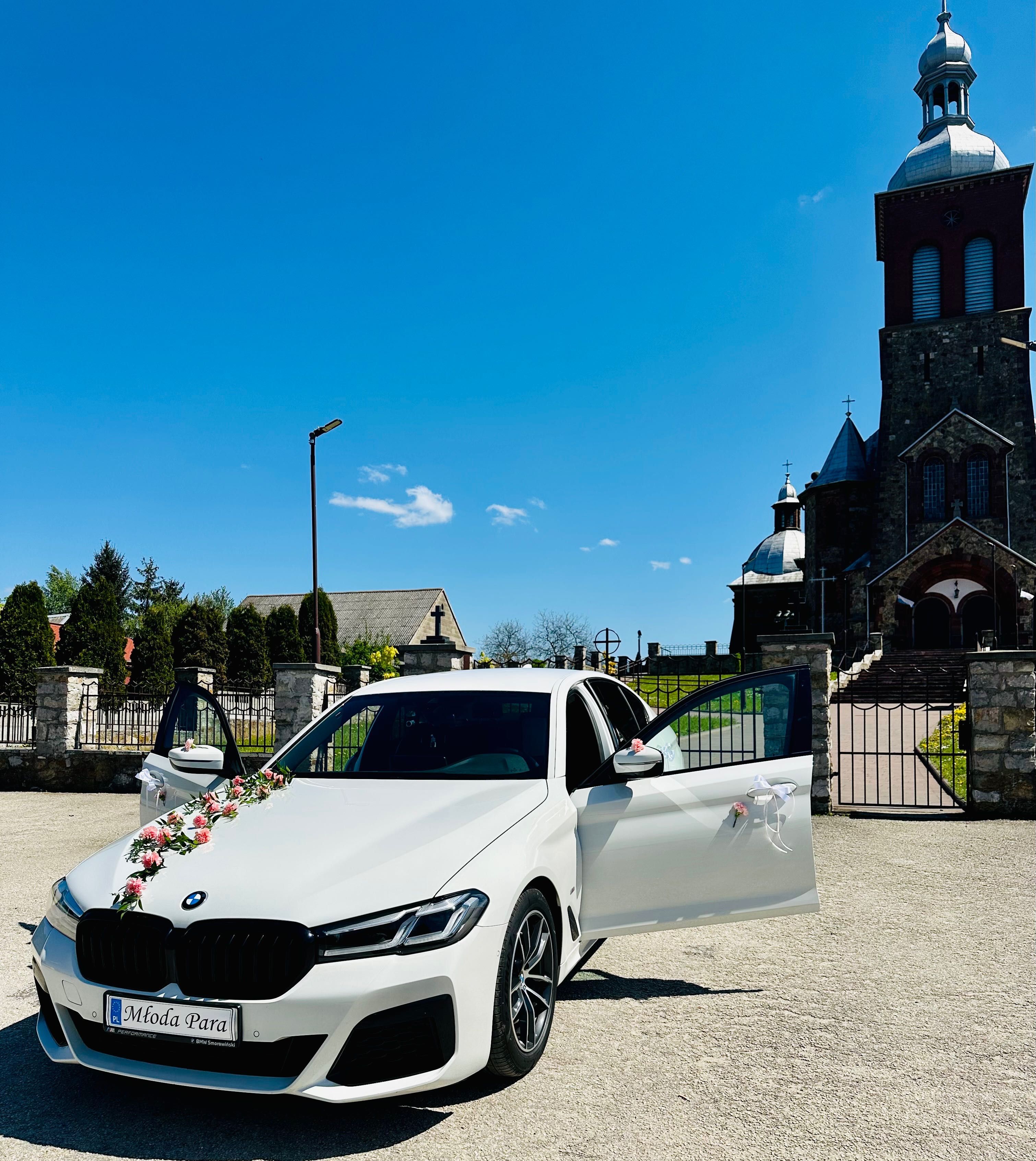 Auto limuzyna BMW 5 Sport do ślubu, Komunia, Eventy -Polecam